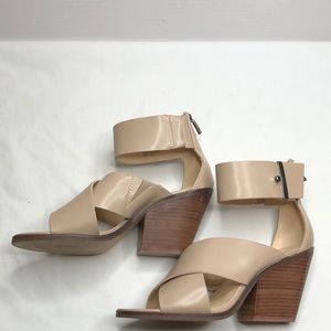Nine West | Nude Ankle Strap Block Heel Size 8